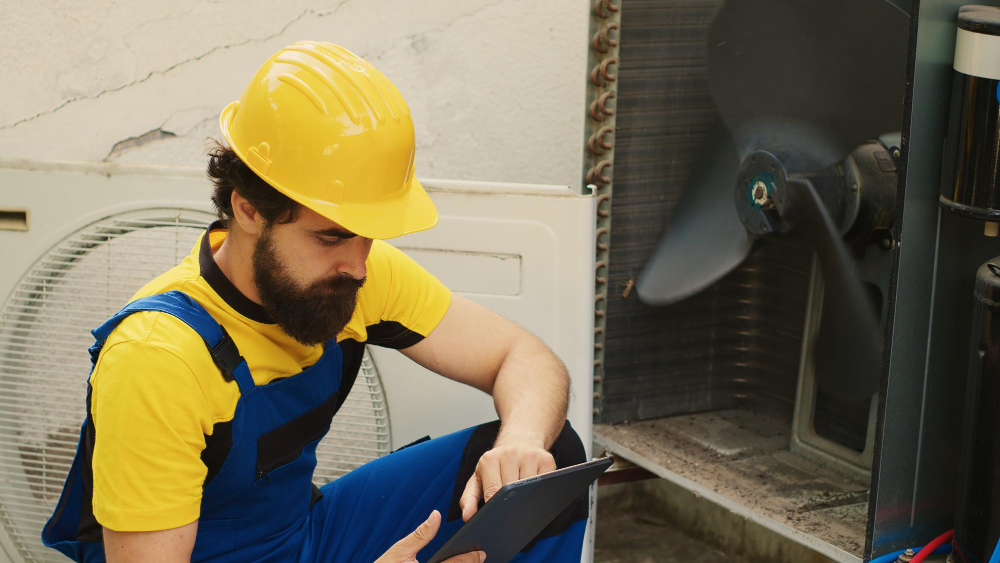 AC troubleshooting tips to fix air conditioning problems quickly.