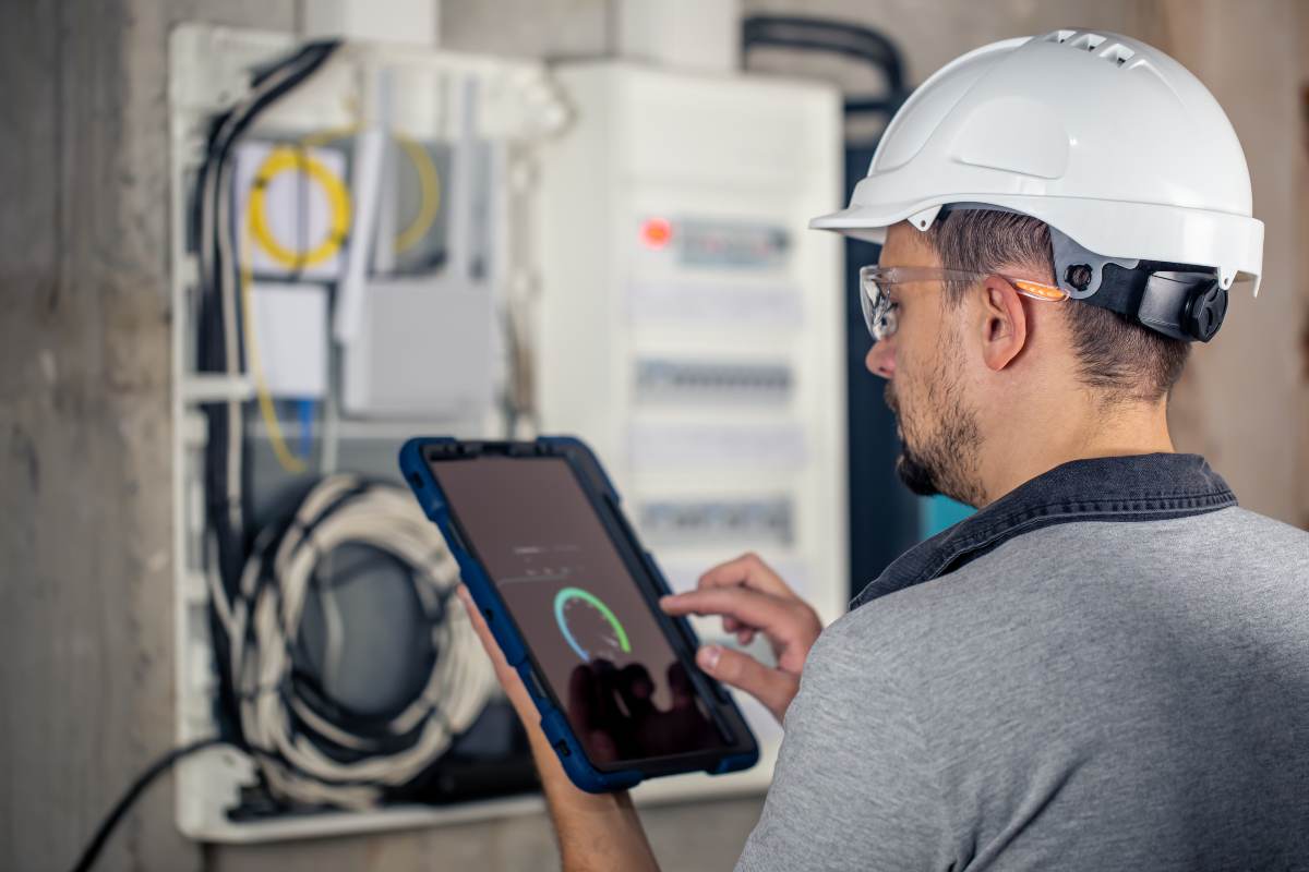 Efficiency and Smart Electrical Work